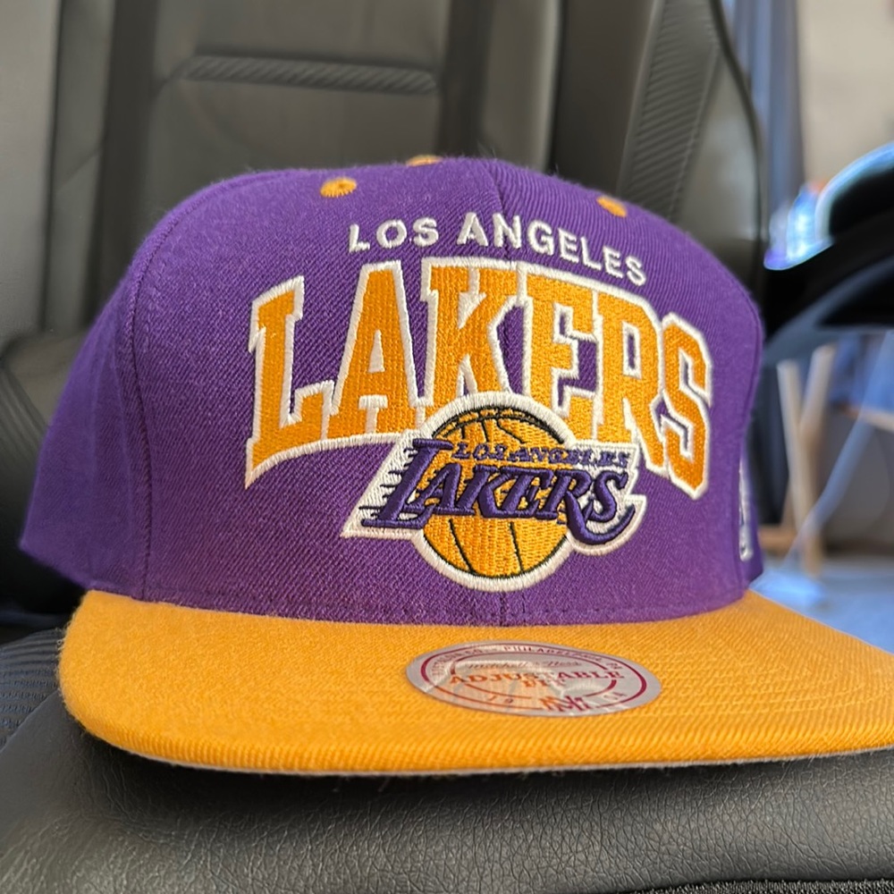LA Lakers SnapBack (Mitchell & Ness)